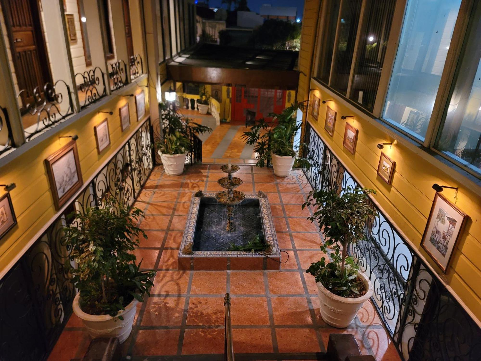 Whiskey Barrel Hotel San Jose  Exterior foto